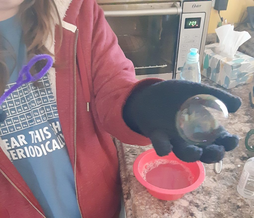 bubble science experiment, homemade bubbles