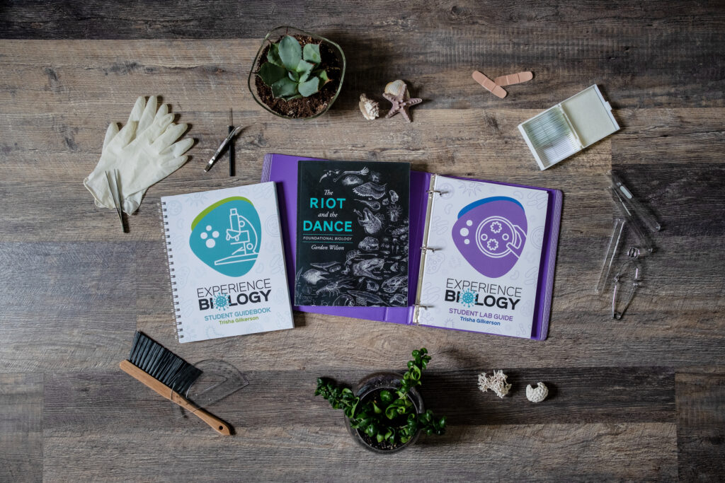 science course book and lab book for 9th grade Biology curriculum